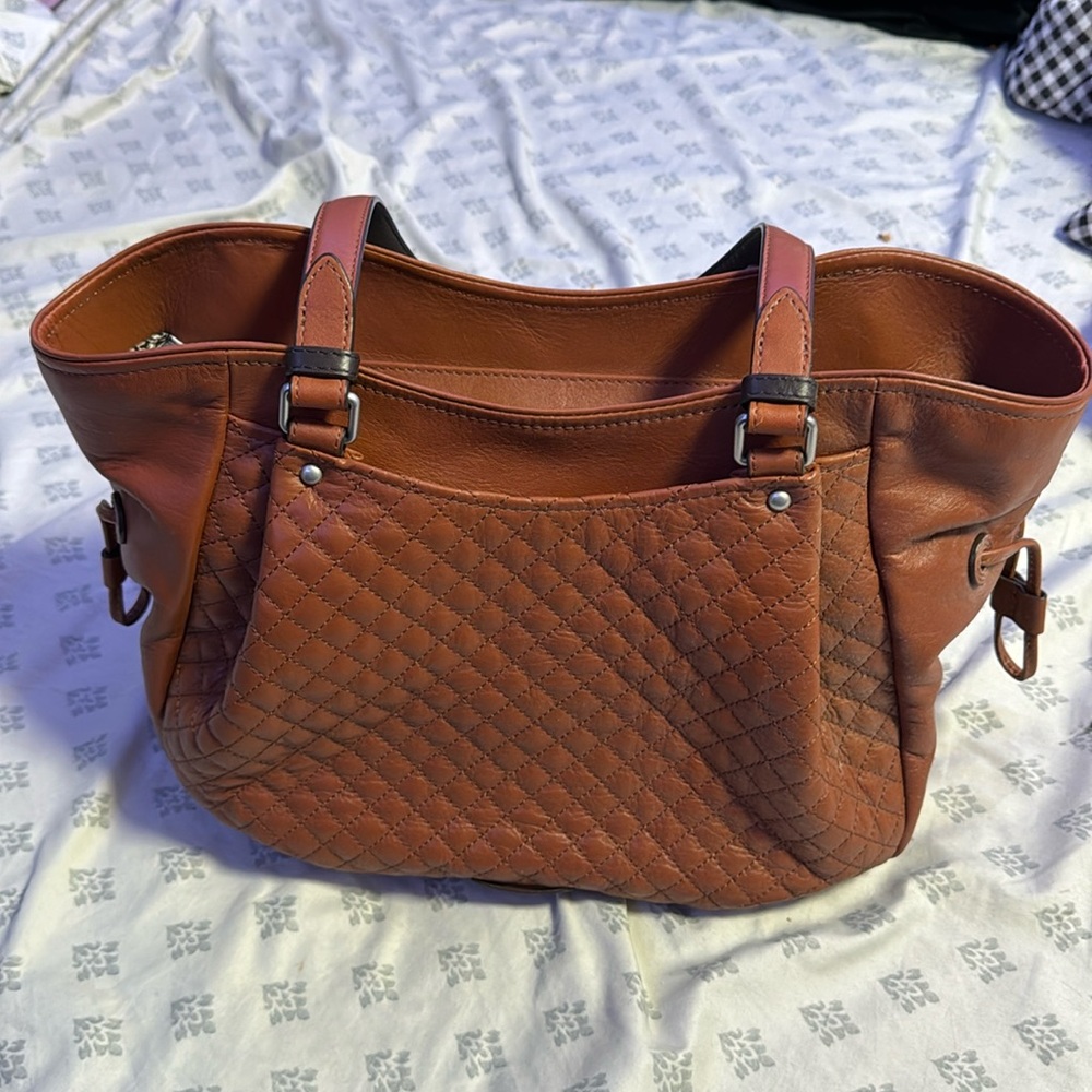 NWT Vera Bradley carryall Glenna leather